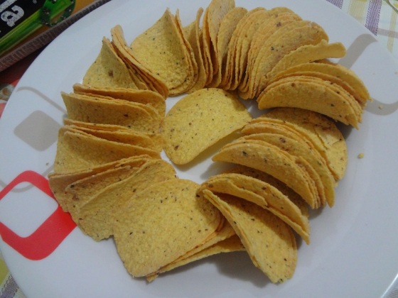 pringles tortilla chips